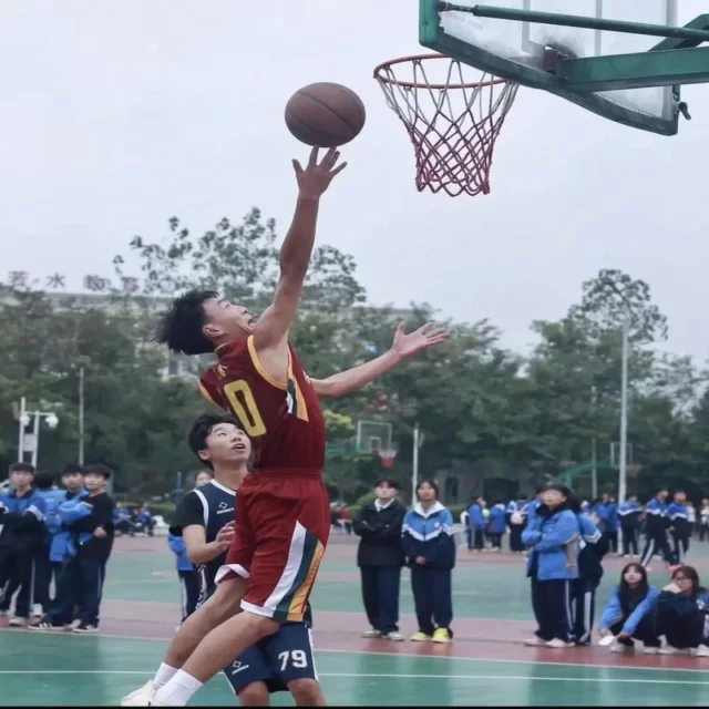 京东战队败者组奋力一搏再争机会